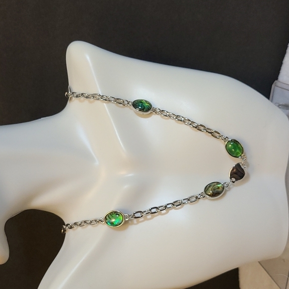 Necklace vintage nwt silver tone with faux stones - Picture 5 of 7